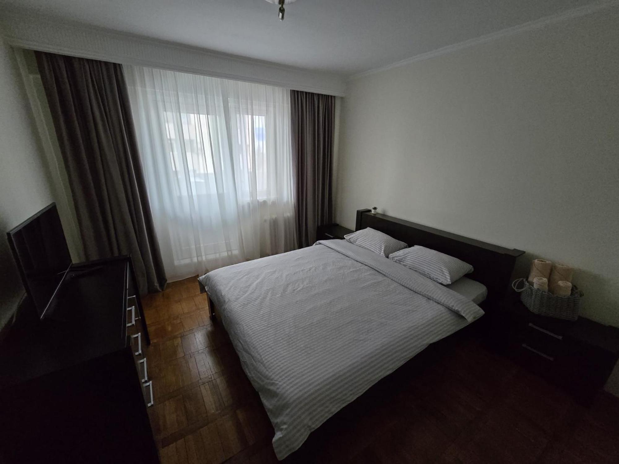 Apartament 3 Camere, Zona Dedeman ปีเตช ภายนอก รูปภาพ